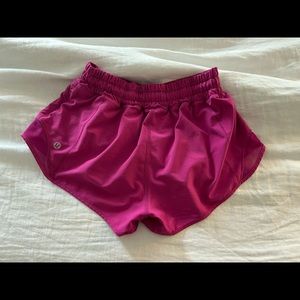 Pink lulu lemon shorts 2.5” hotty hot (raspberry)